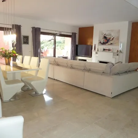 The Penthouse * Manilva